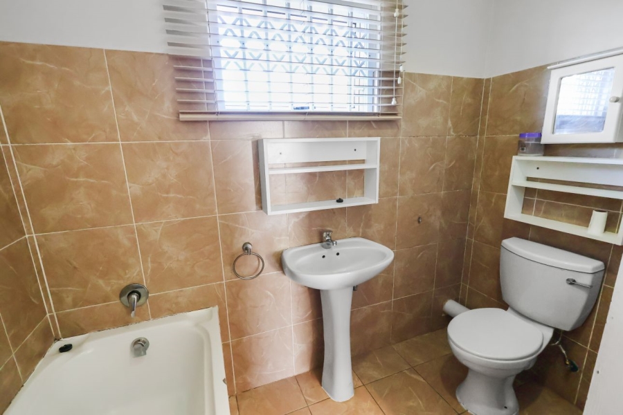 To Let 2 Bedroom Property for Rent in Greenfields Eastern Cape